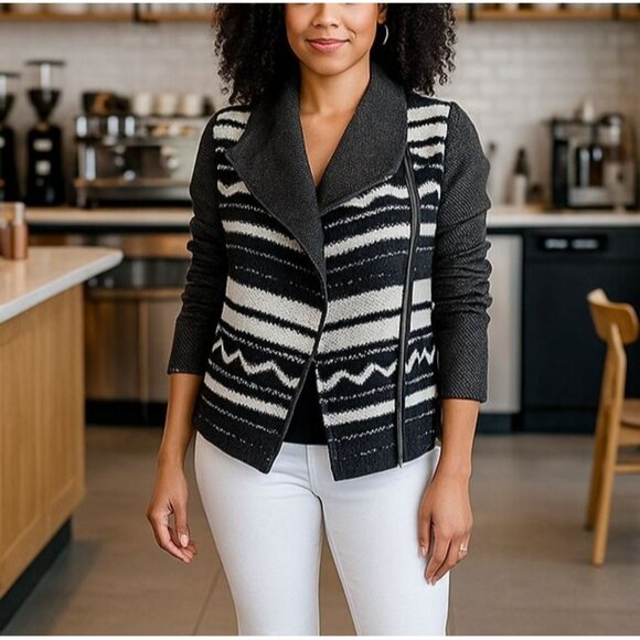 Anthropologie Jackets & Blazers - Women's Anthropologie Dolan T-Shirt BlackLetter Jacket Size MD Gray Black